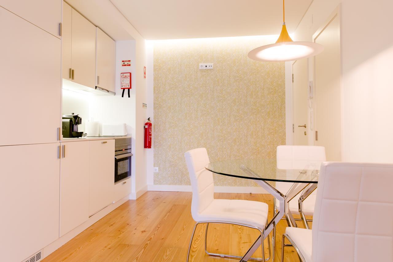 Loving Chiado Apartment Lisbon Luaran gambar