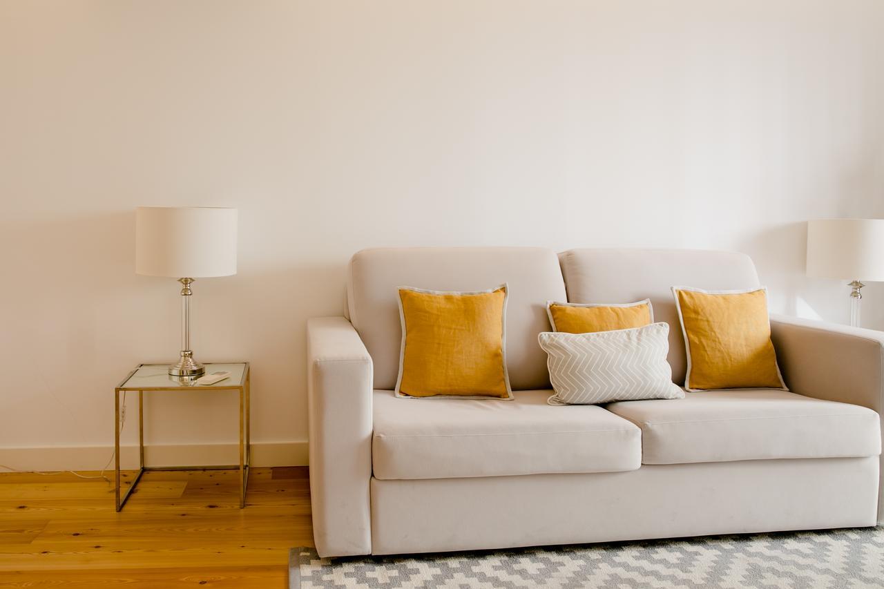 Loving Chiado Apartment Lisbon Luaran gambar